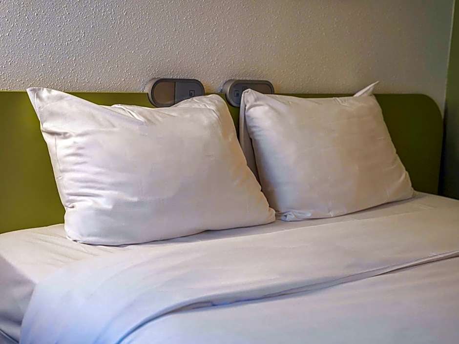 ibis budget Bayeux