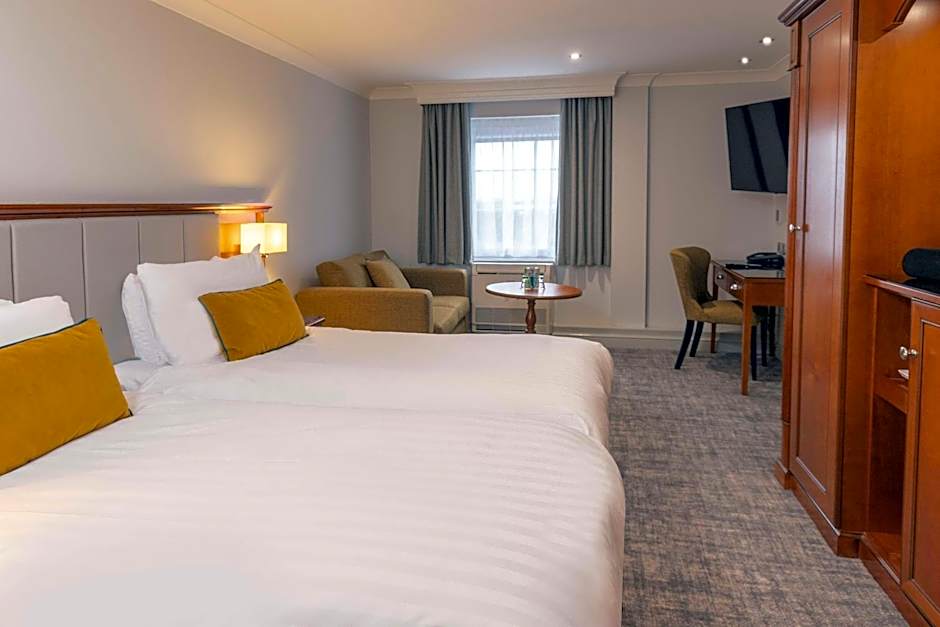 Crowne Plaza East Midlands Airport