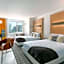 The Envoy Hotel, Autograph Collection by Marriott