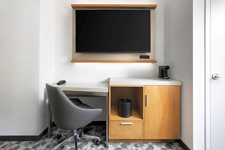 Courtyard by Marriott New York Downtown Manhattan Financial District
