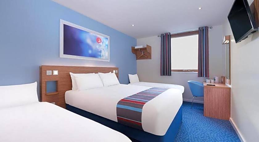Travelodge Dundee Strathmore Avenue
