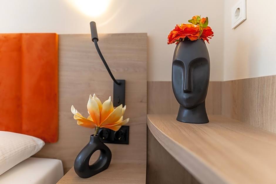 MYKY Aparthotel Harburg - Free Parking