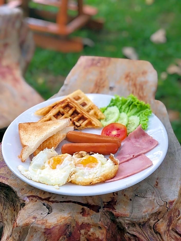 Ayara Grand Palace Hotel