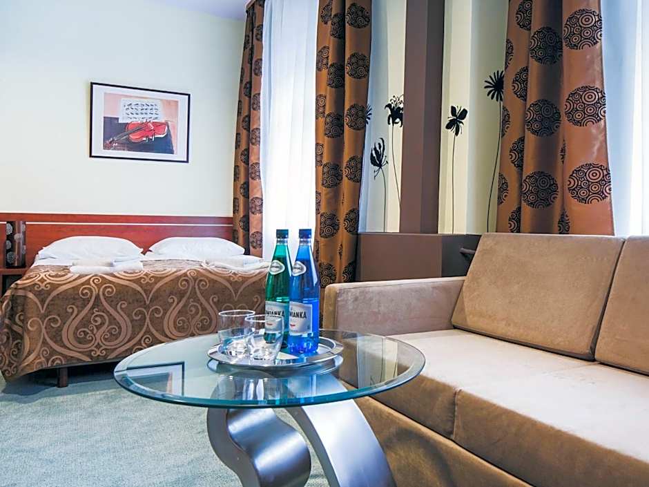 Hotel Chmielna Warsaw
