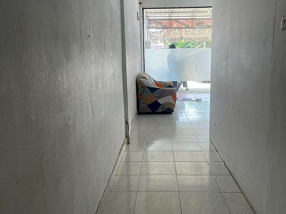 Hotel O Andesta Guest House SyariahNearAgrowisata Sungai Pinang Agro Nadin