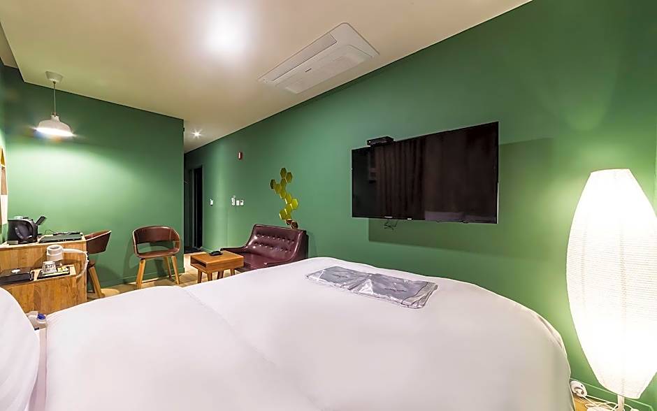 Pyeongtaek Seville Hotel