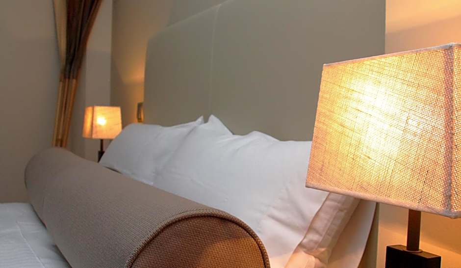 Le Petit Boutique Hotel