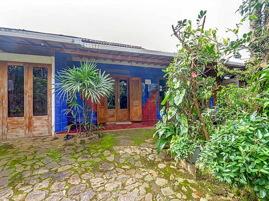 SPOT ON 91157 Desa Wisata Bendosari Kendal