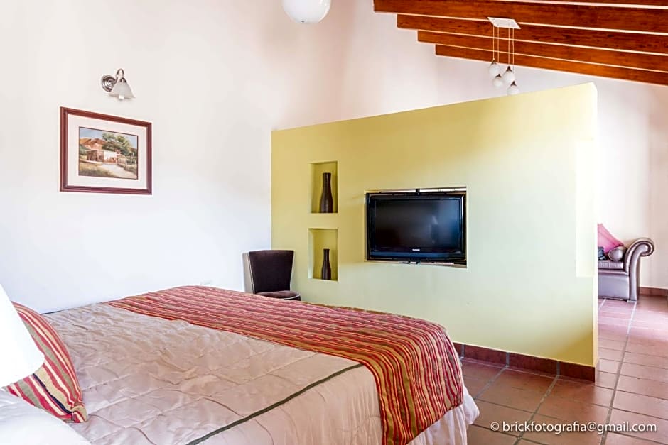 Delvino Boutique Hotel