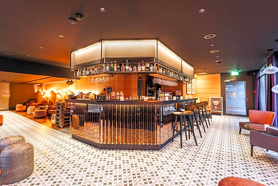 The HEY HOTEL