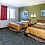 Super 8 by Wyndham West Middlesex/Sharon Area