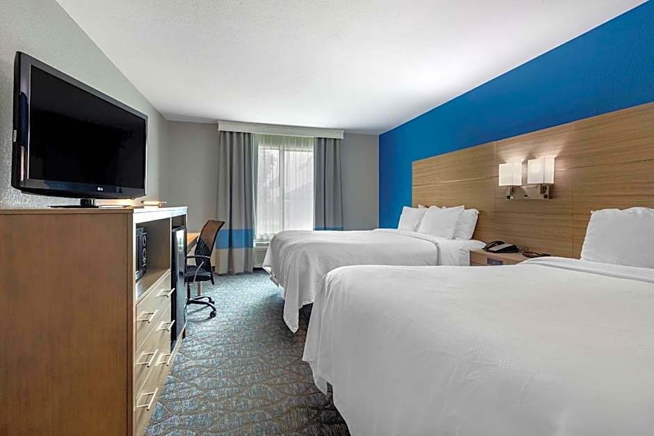 Comfort Inn & Suites Mansfield