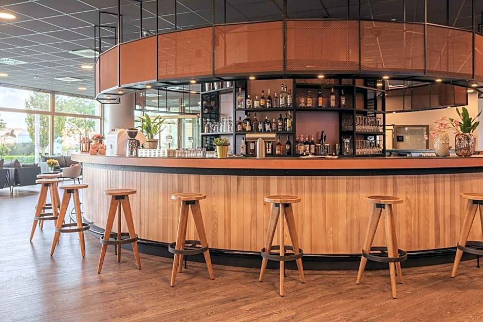 Holiday Inn - the niu, Tab Dusseldorf Main Station By IHG
