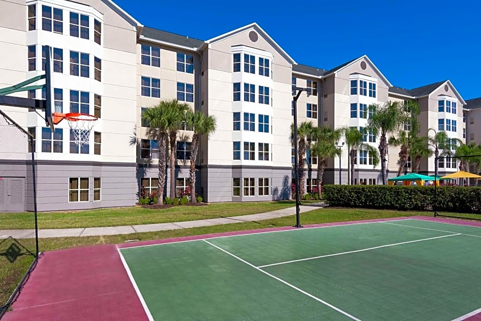 Homewood Suites by Hilton Orlando-Nearest to Univ Studios