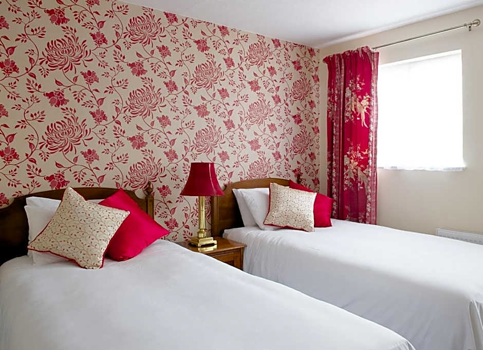 The Rose and Crown Hotel