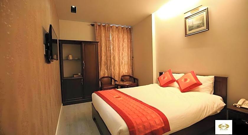 Gia Hoa Hotel