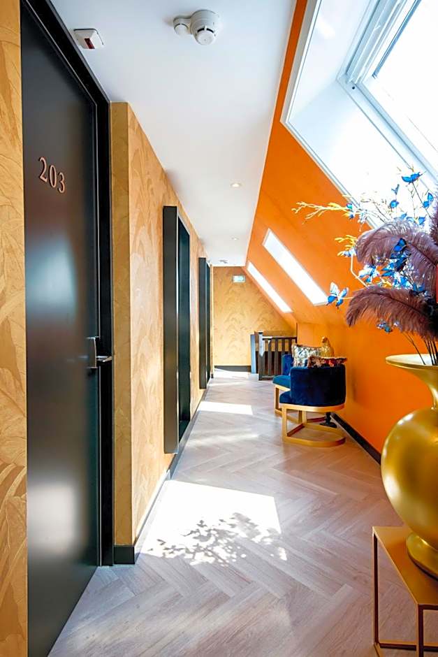 Harbour Suites Boutique Hotel