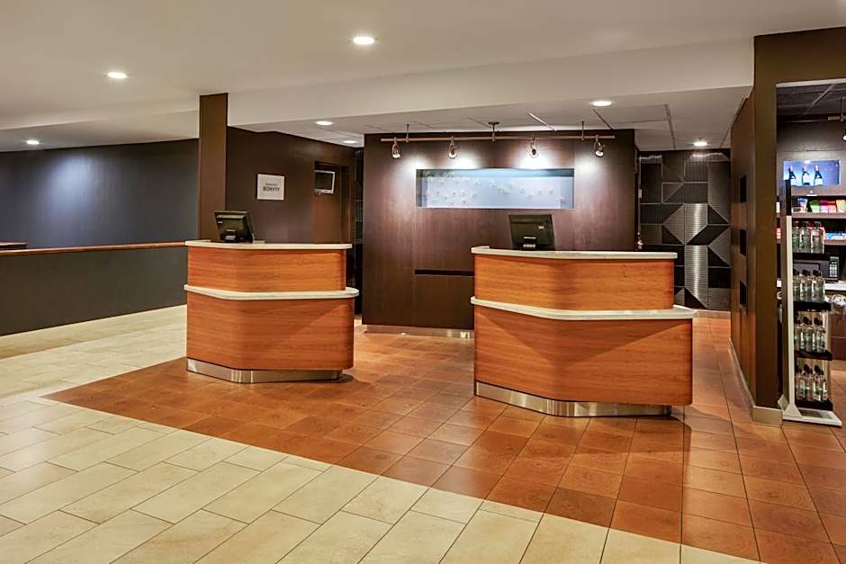 Courtyard By Marriott Columbus Dublin