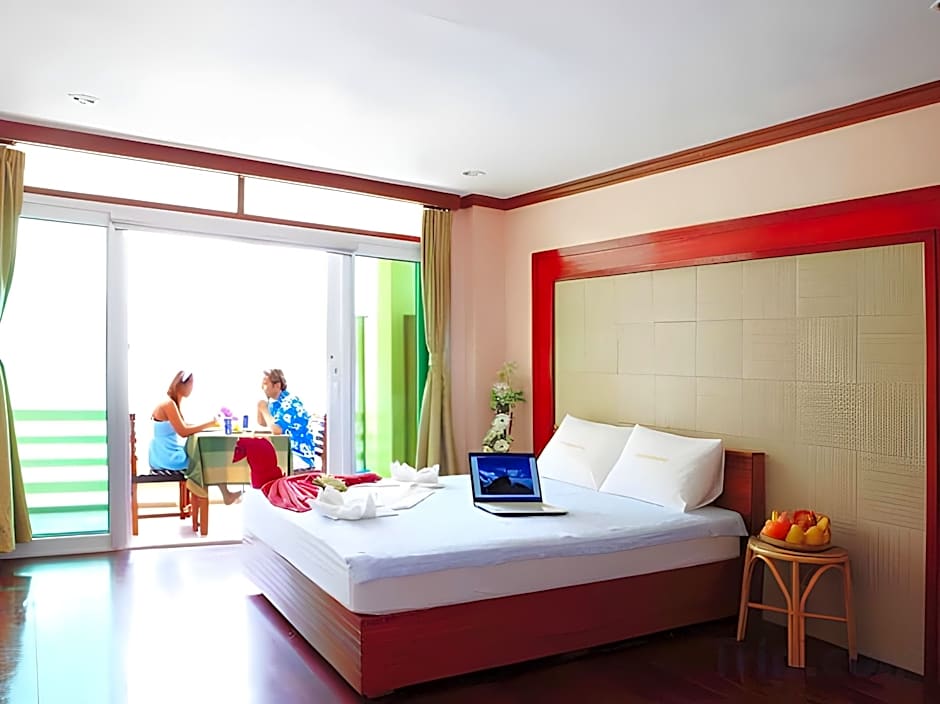 El Nido Beach Hotel