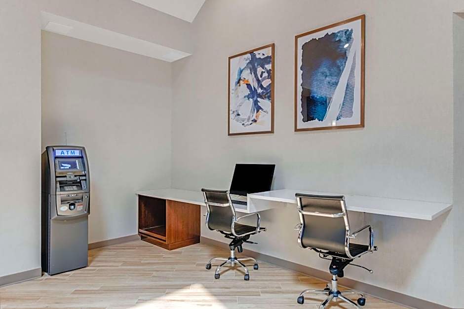 Comfort Suites Chesapeake - Norfolk