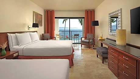 PREMIUM OCEAN FRONT