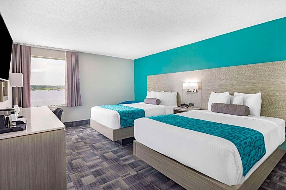 Travelodge by Wyndham Miramichi New Brunswick