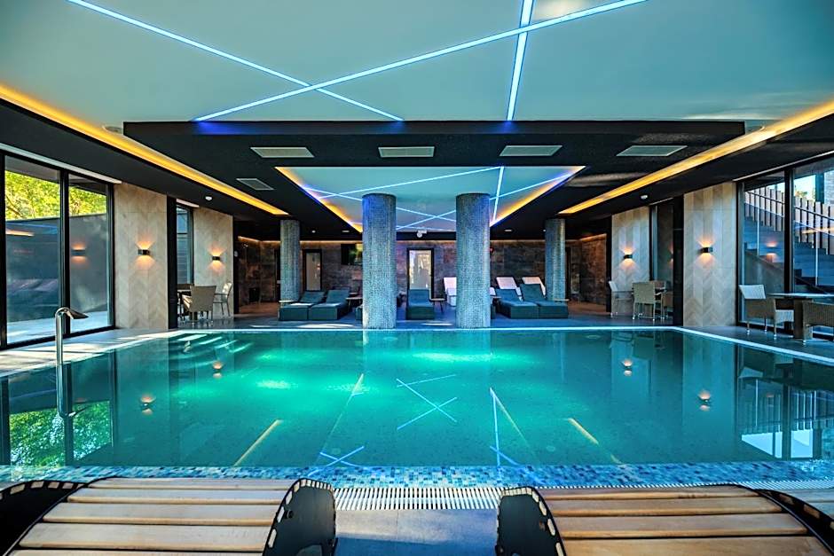 HOTEL ROYAL MOUNTAIN