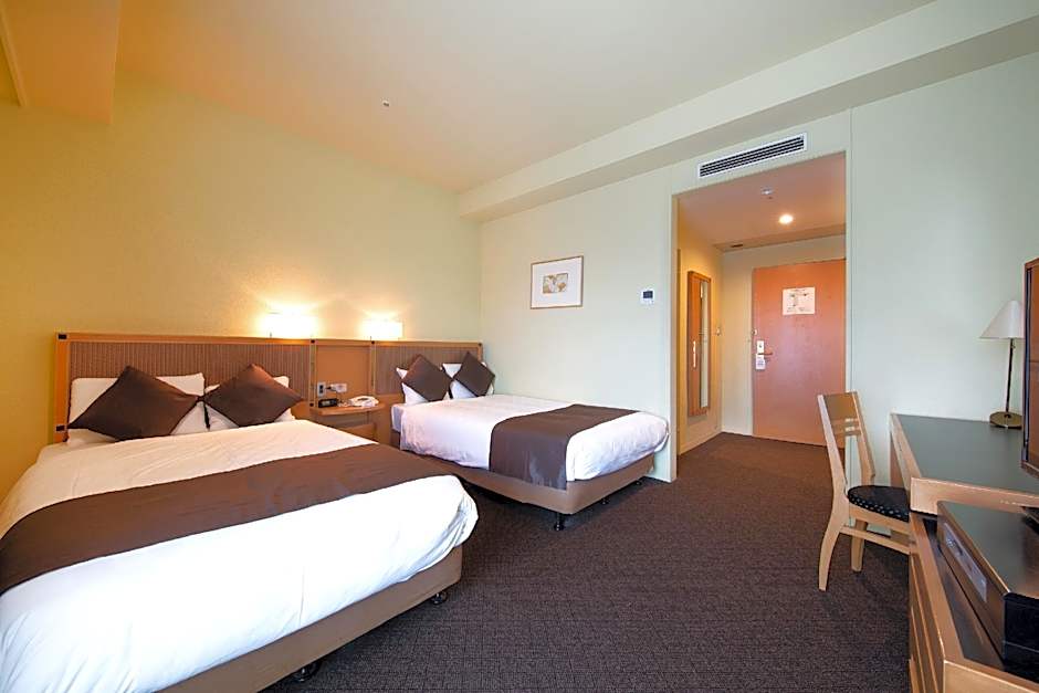 Nagoya Garden Palace