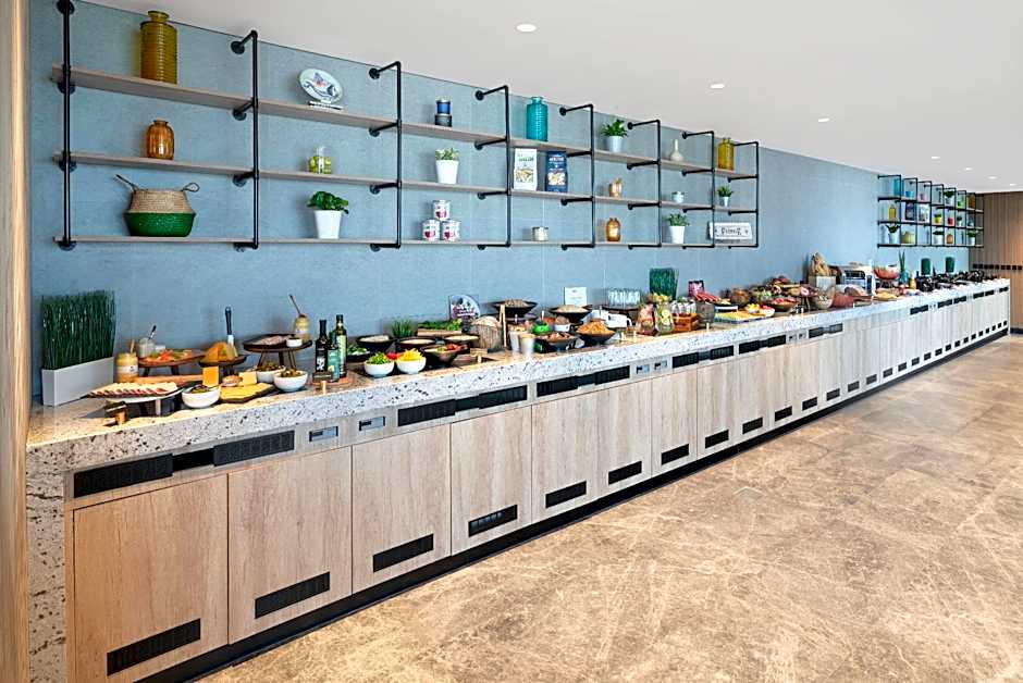 Park Inn by Radisson Hotel & Apartments Kuwait