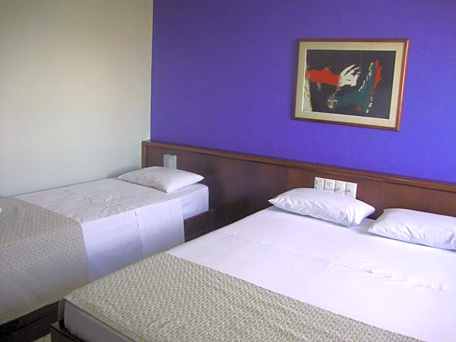 Bristol Exceler Plaza Hotel