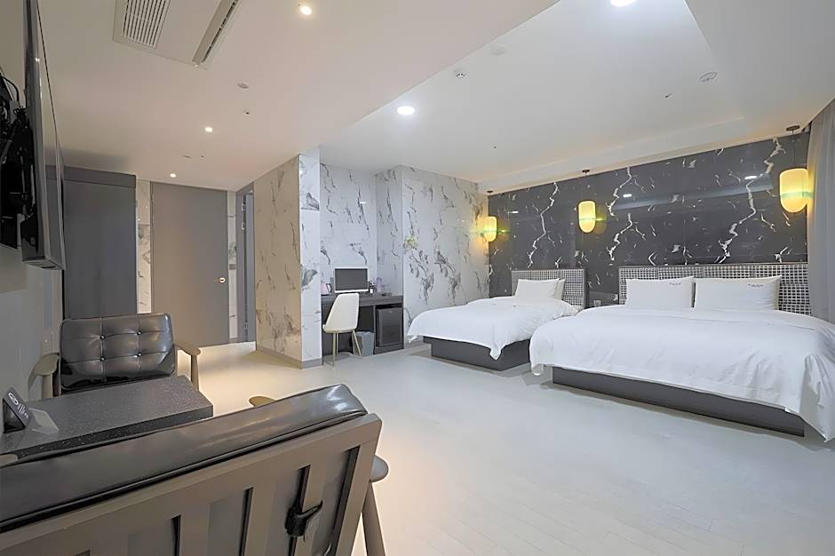 Hotel YUNA Business