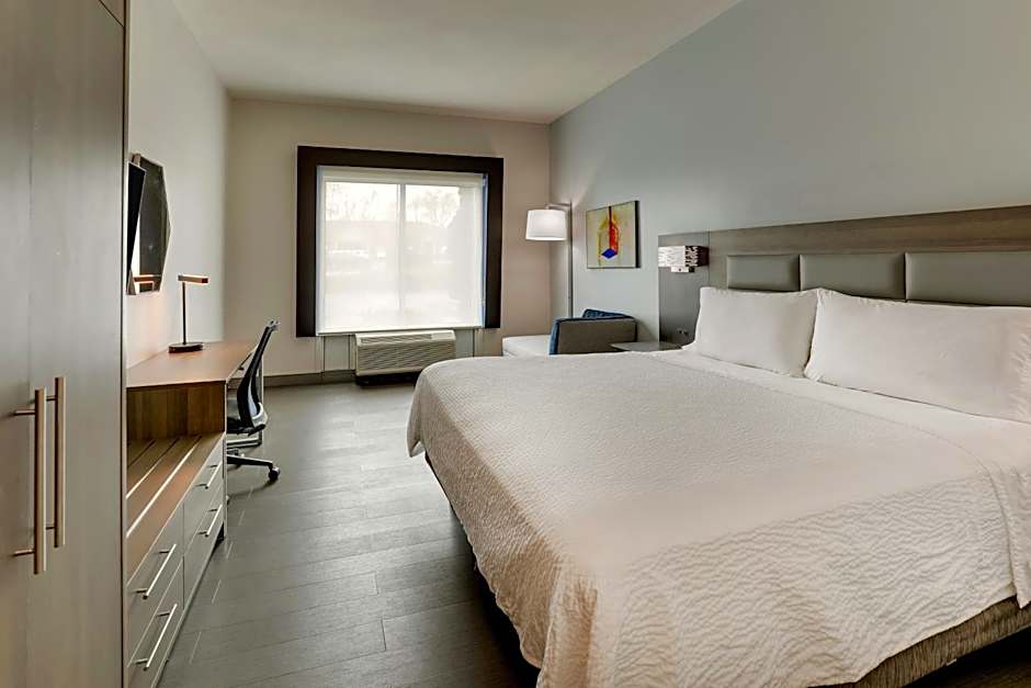 Holiday Inn Express Hotel & Suites Richmond By IHG