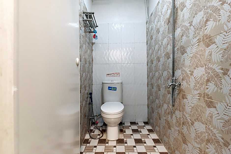 RedDoorz Syariah near KBC Batam Centre