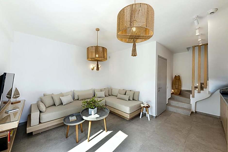 Alafropetra Luxury Suites