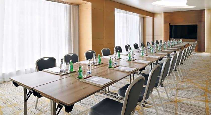 Crowne Plaza Dubai Marina By IHG