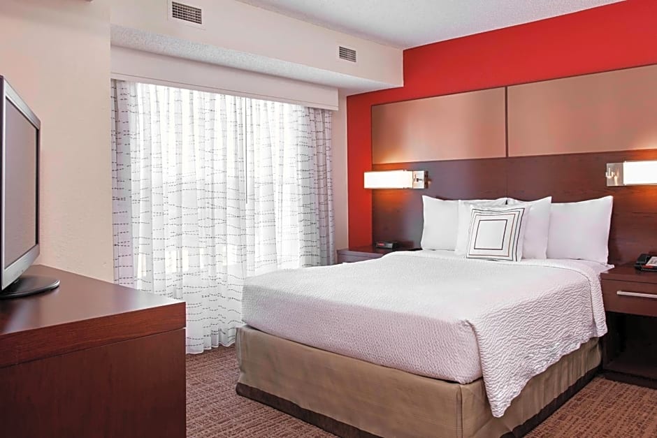 Residence Inn Detroit / Auburn Hills