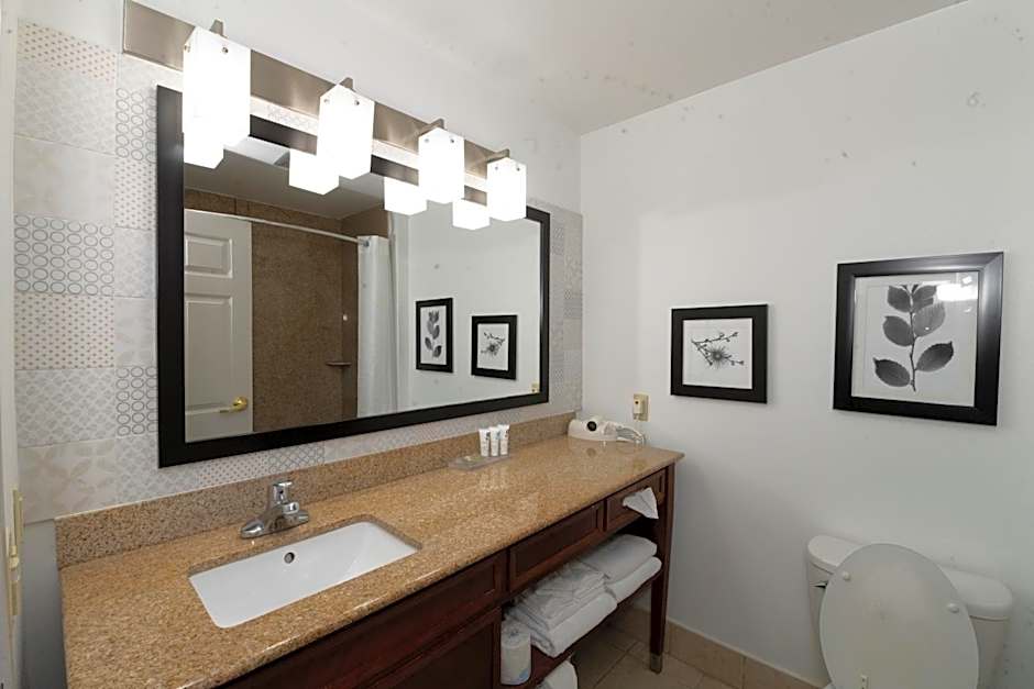 Country Inn & Suites by Radisson, Harrisburg - Hershey West, PA