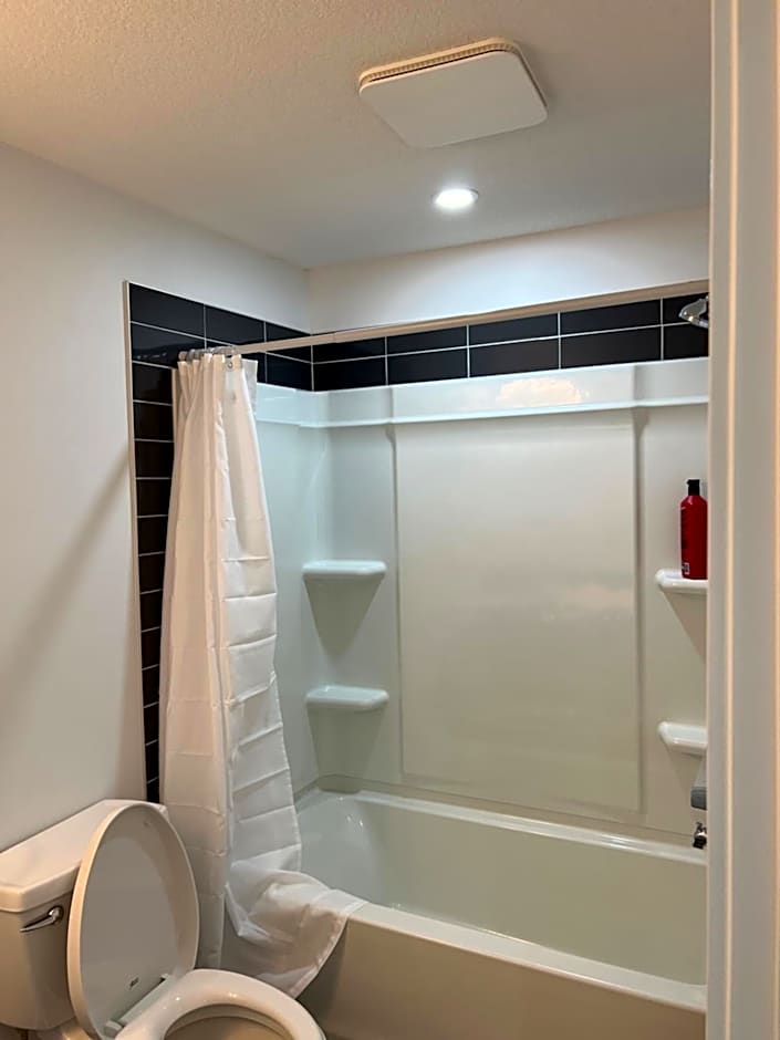 Lovely 1 bedroom and 2 beds