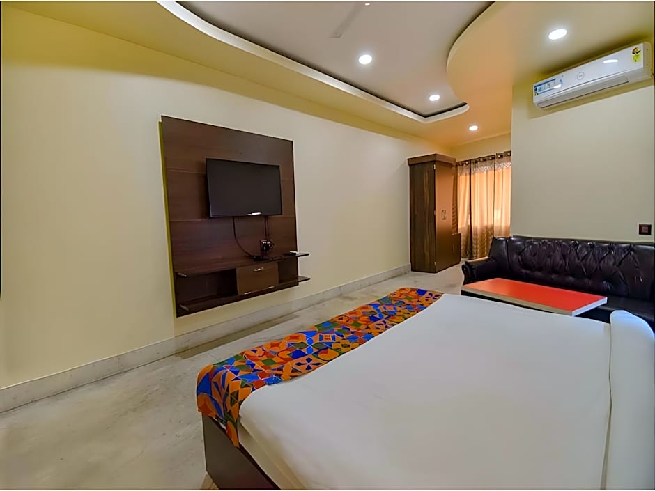 FabHotel Red Rose - Nr. IIT Guwahati