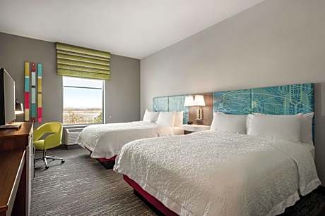 Queen Room with Two Queen Beds - Mobility and Hearing Access