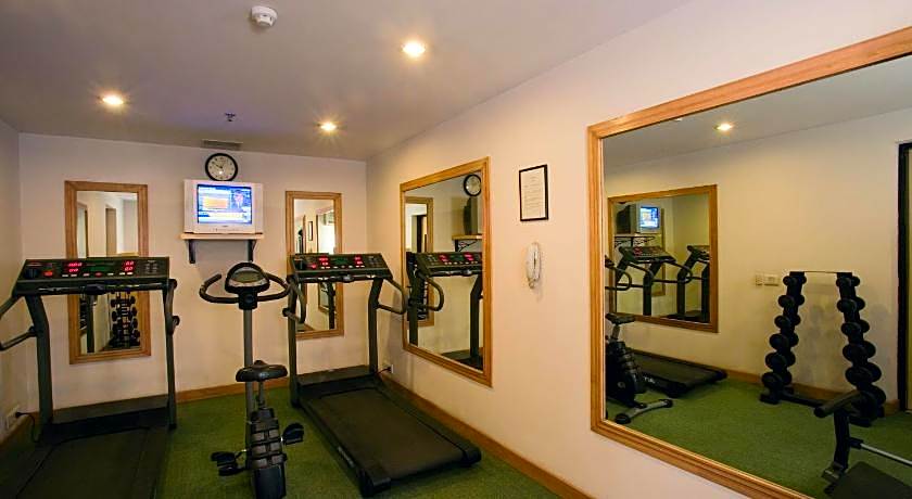 The Lemon Tree Udyog Vihar Gurgaon