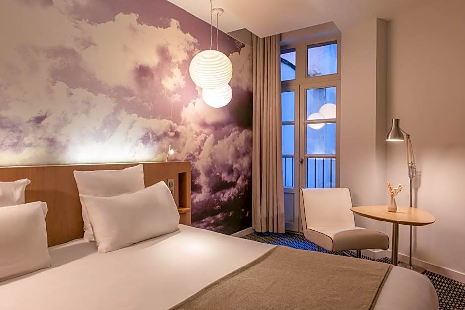 Le Grand Balcon Hotel