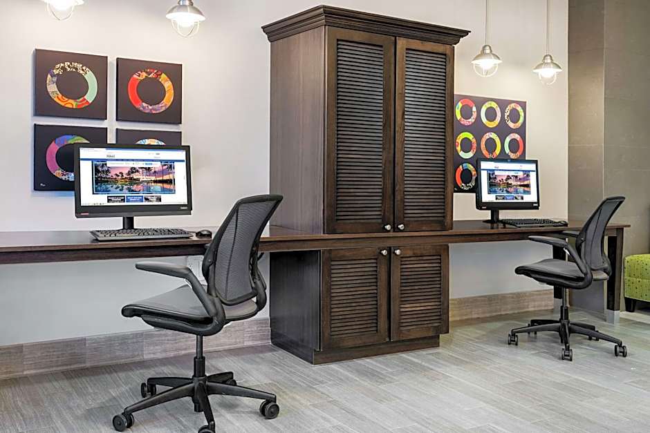 Home2 Suites By Hilton Austin Airport