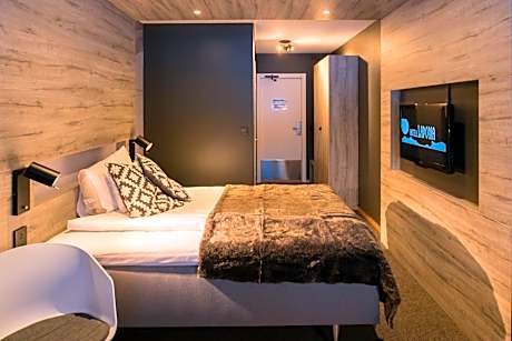 Premium Single Room