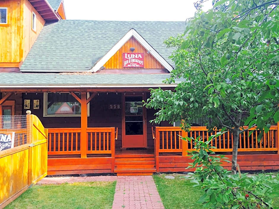 Luna Bed & Breakfast