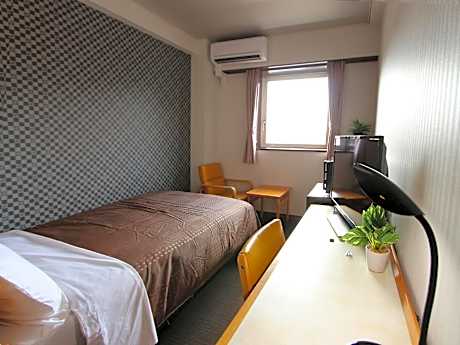 Double Room with Small Double Bed - Non-Smoking