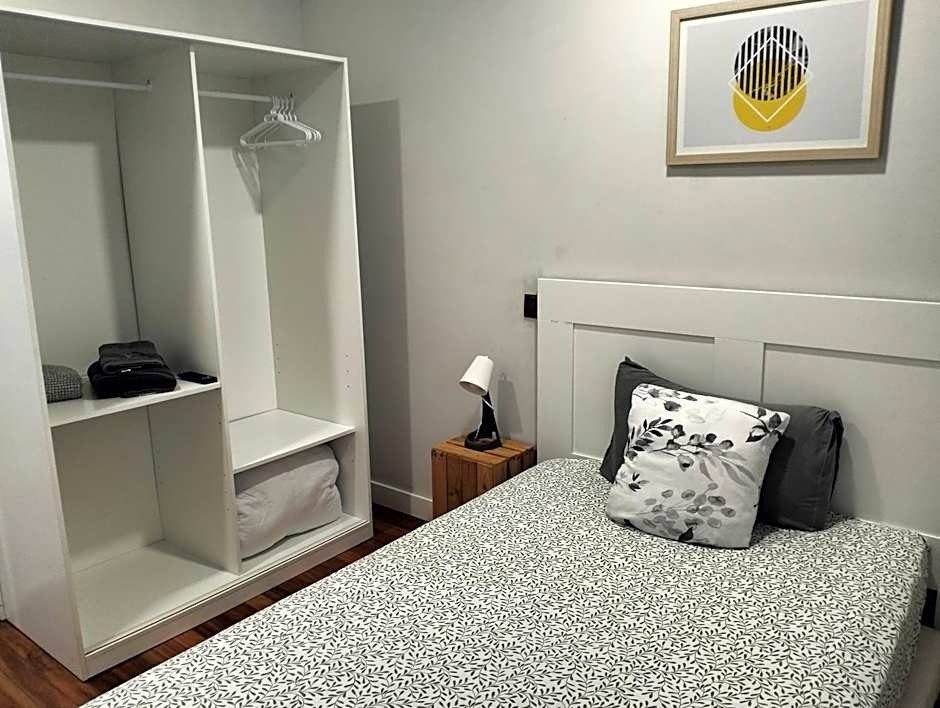 Pensión Guggenheim Riverview HBI01297