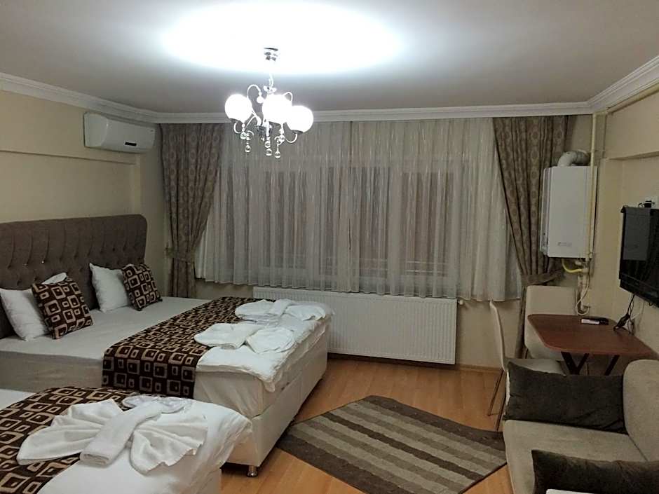 Black Bird Suite Hotel