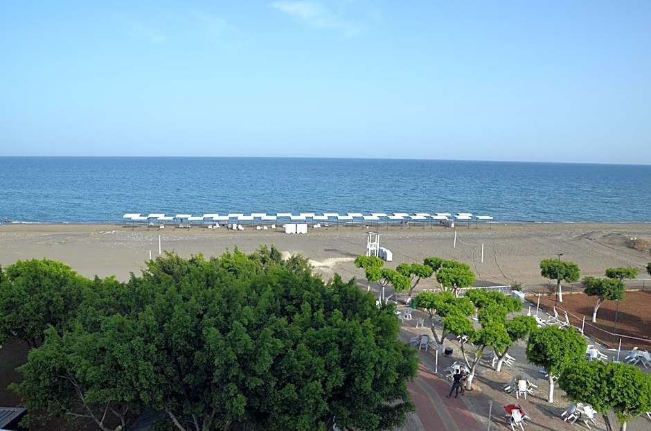Denizkumu Hotel
