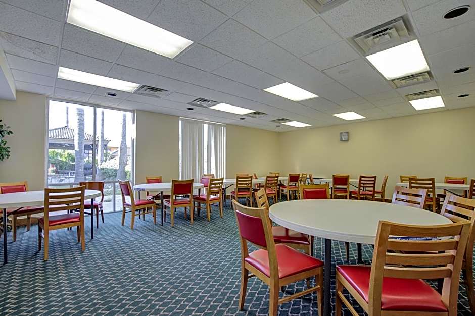 Americas Best Value Inn - Laredo